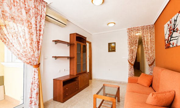 Apartamento · Reventa - Torrevieja · Alicante · España