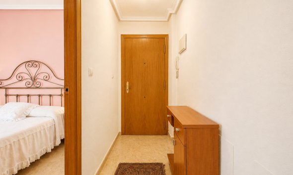 Apartamento · Reventa - Torrevieja · Alicante · España