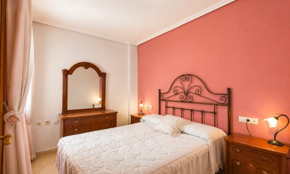 Apartamento · Reventa - Torrevieja · Alicante · España