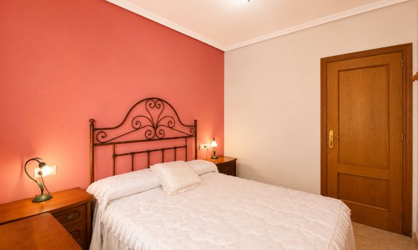 Apartamento · Reventa - Torrevieja · Alicante · España