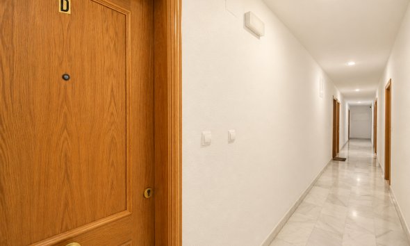 Apartamento · Reventa - Torrevieja · Alicante · España