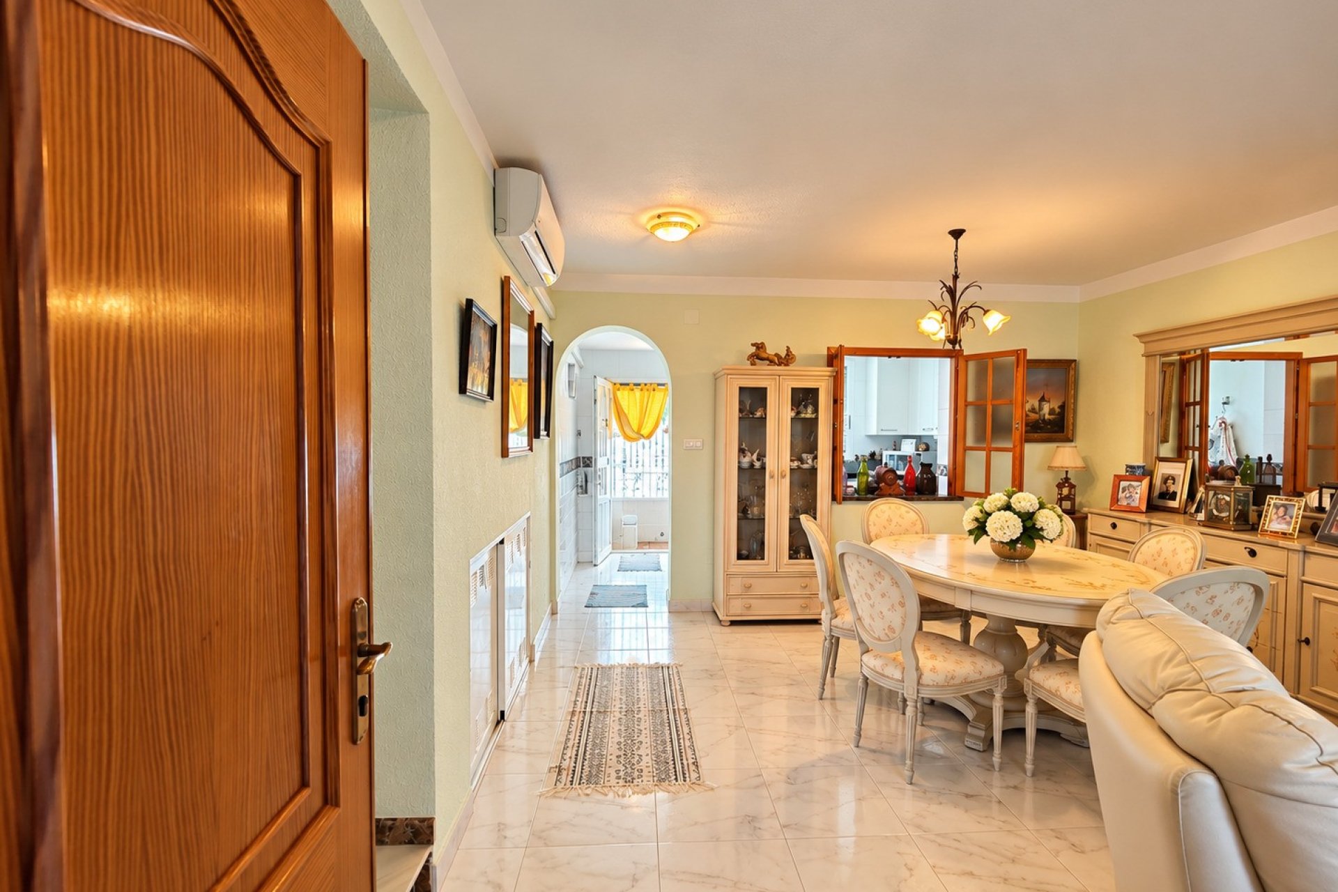 Resale - Townhouse - Torrevieja