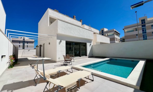 Detached in Orihuela Costa