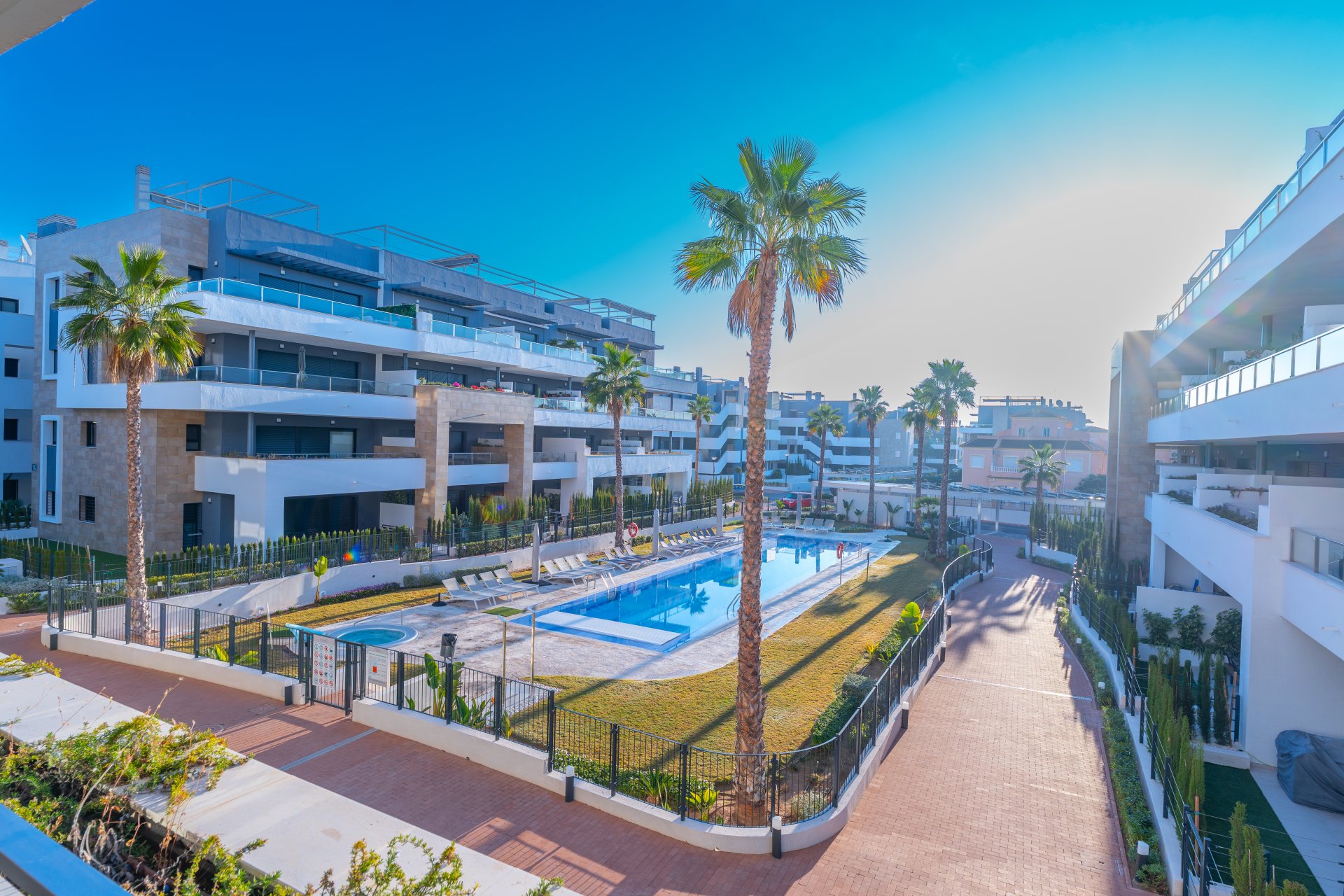 Resale - Apartment - Orihuela Costa - Costa Blanca South