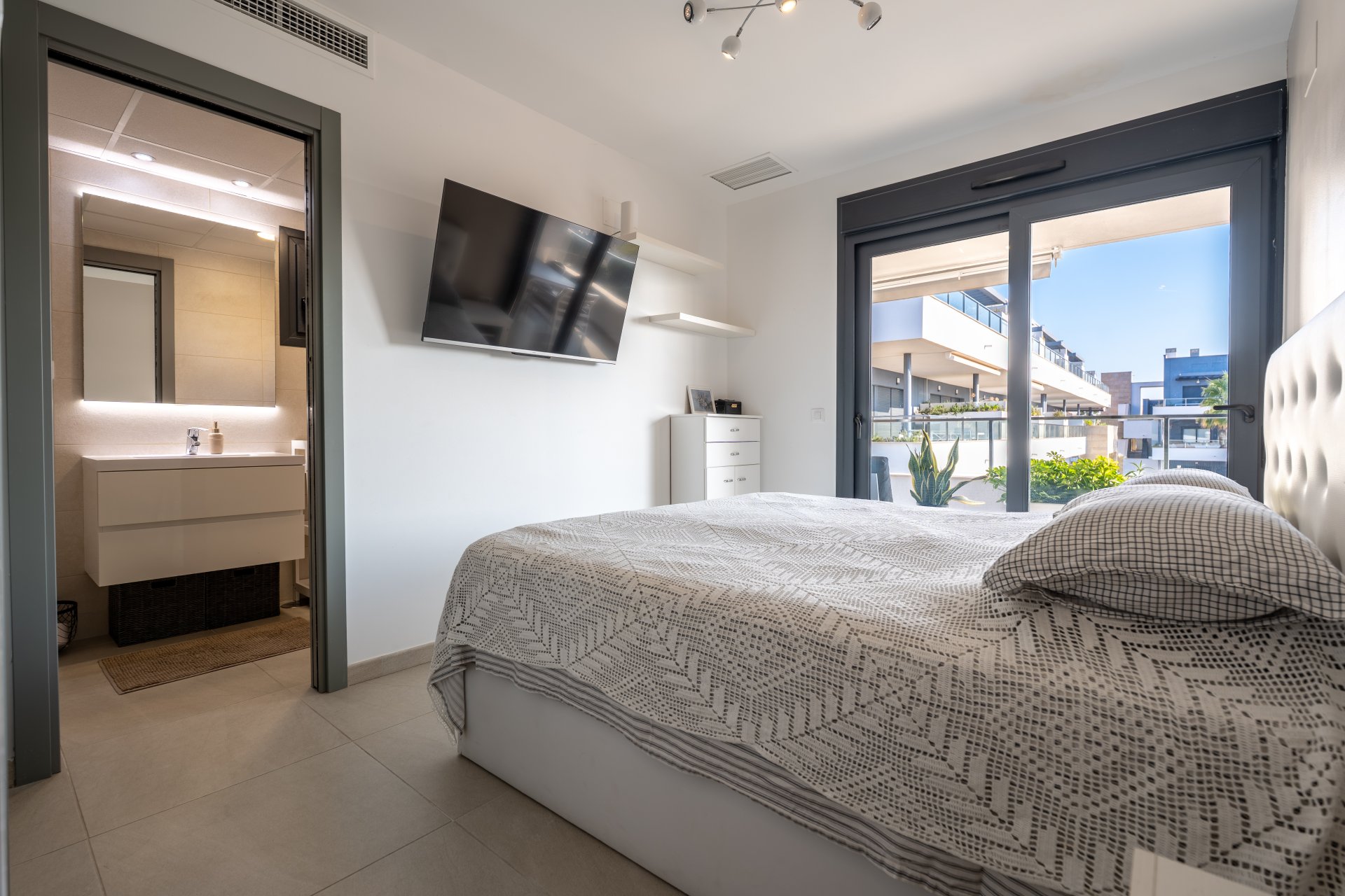 Resale - Apartment - Orihuela Costa - Costa Blanca South