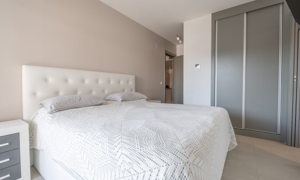 Apartment · Resale - Orihuela Costa · Alicante · Spain