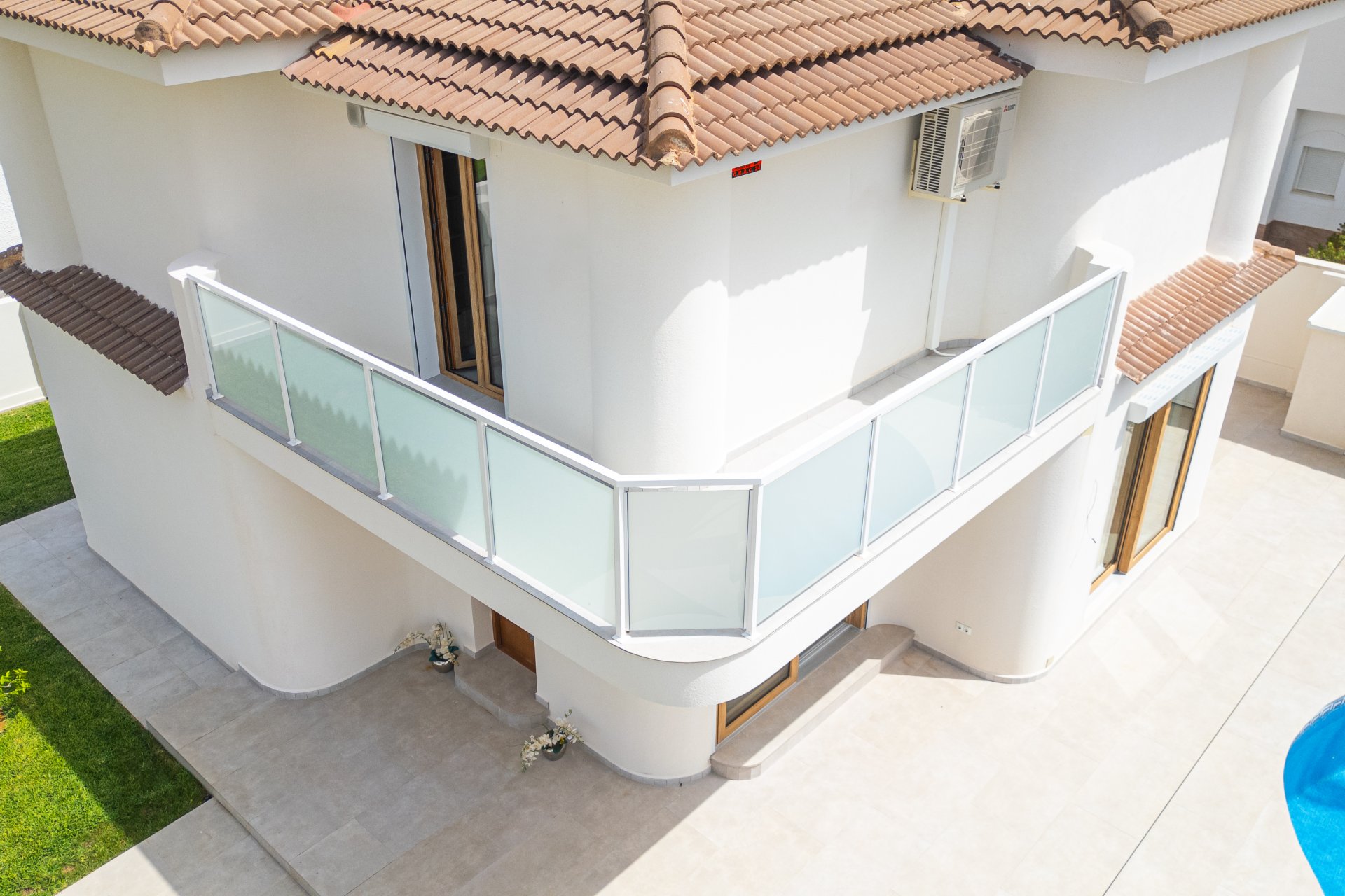 Resale - Villa - Cabo Roig - Costa Blanca South