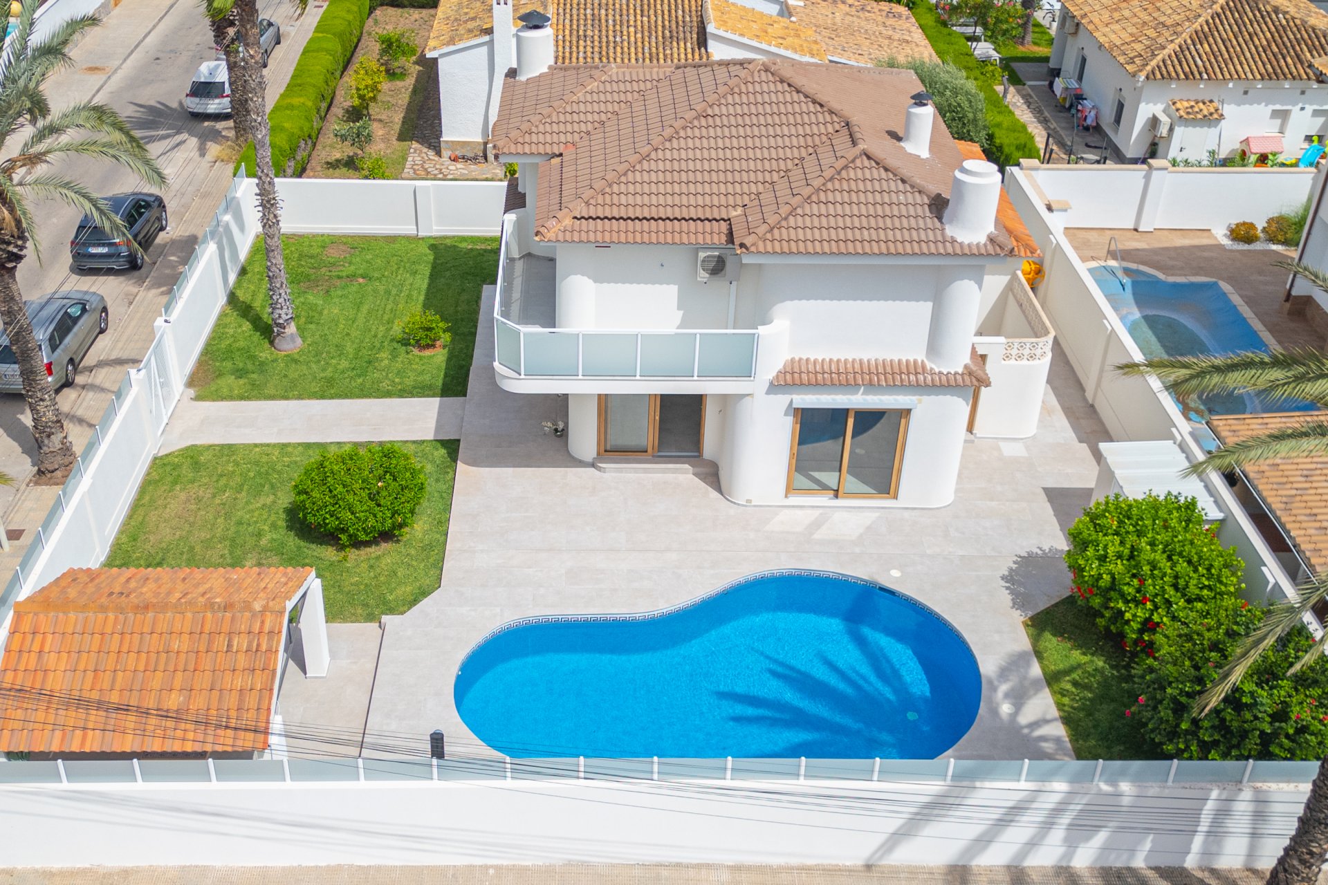 Resale - Villa - Cabo Roig - Costa Blanca South