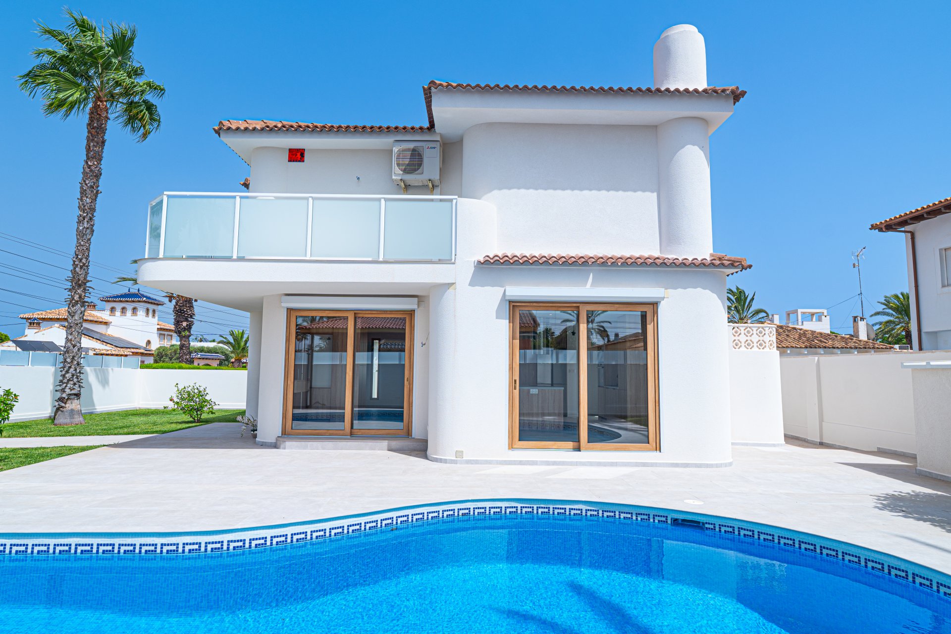 Resale - Villa - Cabo Roig - Costa Blanca South