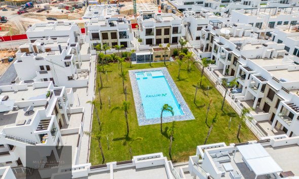 Upper-floor bungalow · Short Term Rental - Torrevieja · Alicante · Spain