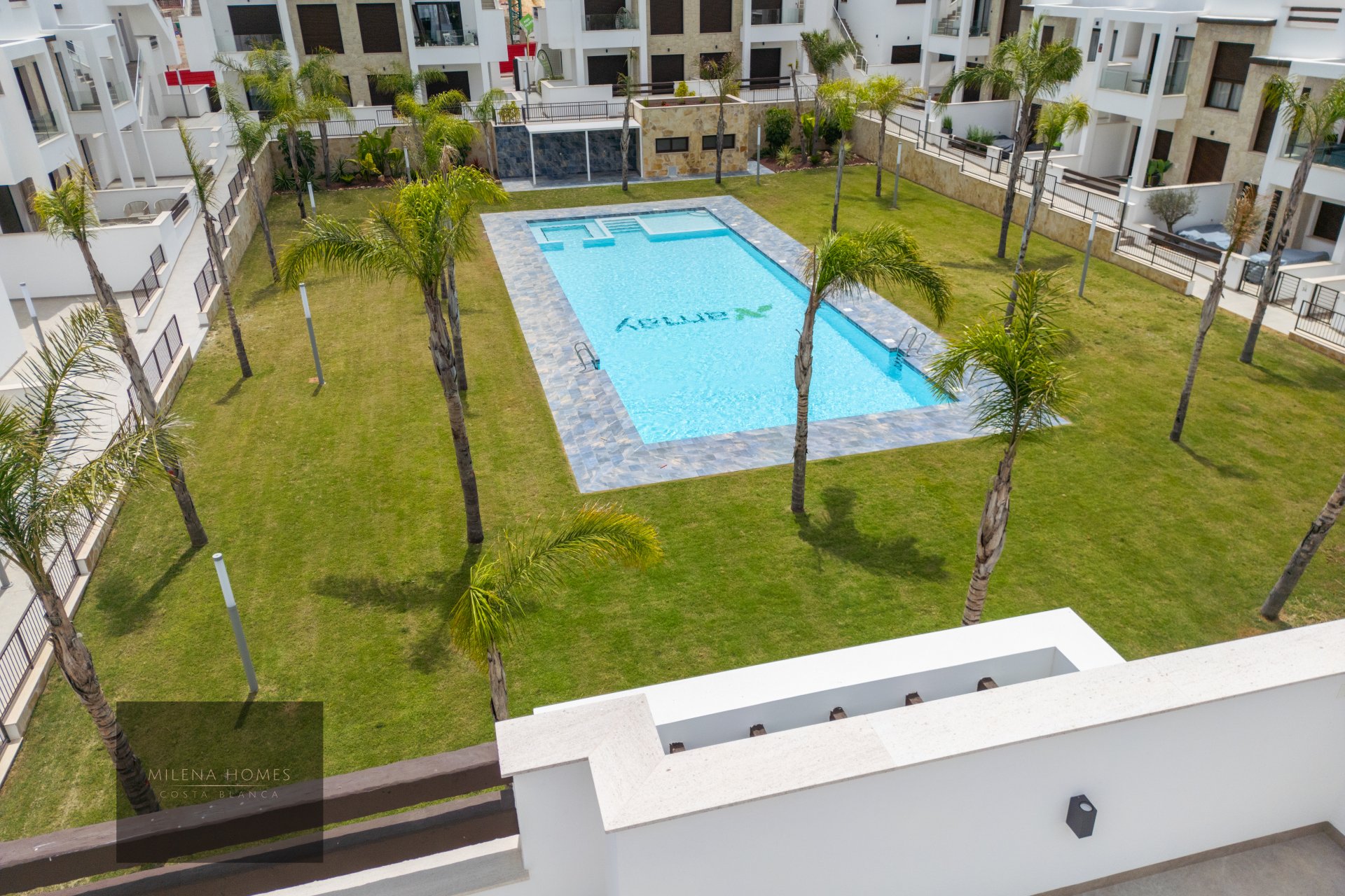 Short Term Rental - Upper-floor bungalow - Torrevieja - Costa Blanca South