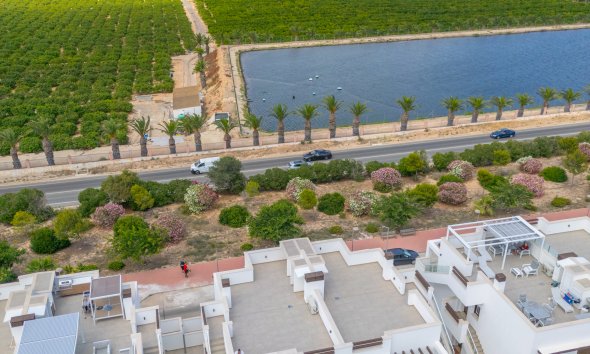 Upper-floor bungalow · Short Term Rental - Torrevieja · Alicante · Spain