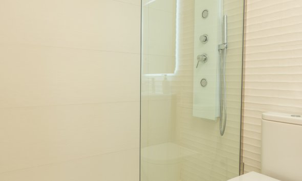 Upper-floor bungalow · Short Term Rental - Torrevieja · Alicante · Spain