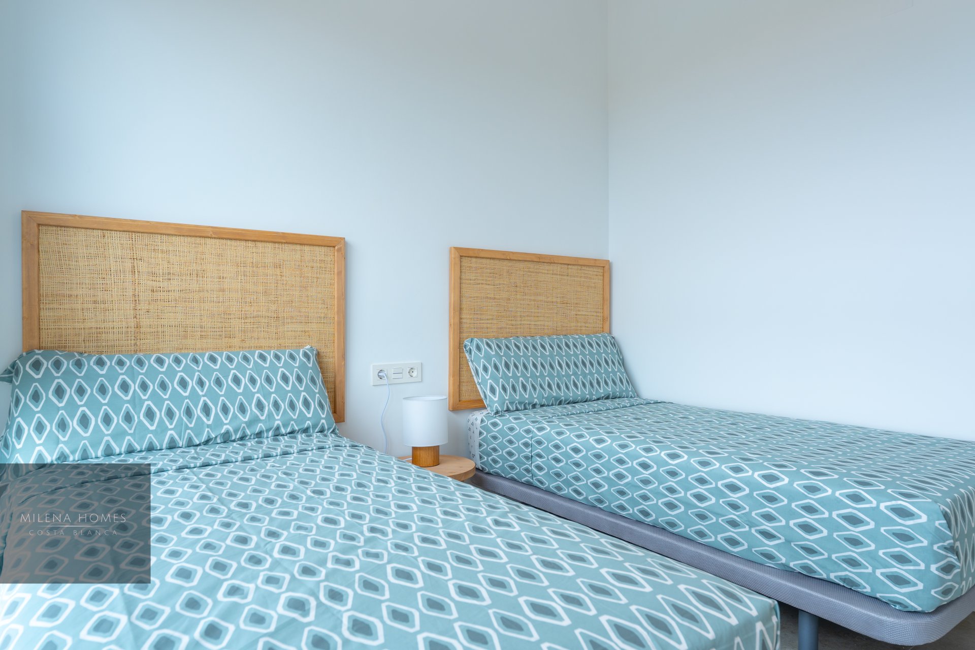Short Term Rental - Upper-floor bungalow - Torrevieja - Costa Blanca South