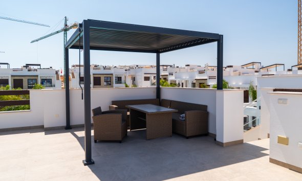 Upper-floor bungalow · Short Term Rental - Torrevieja · Alicante · Spain