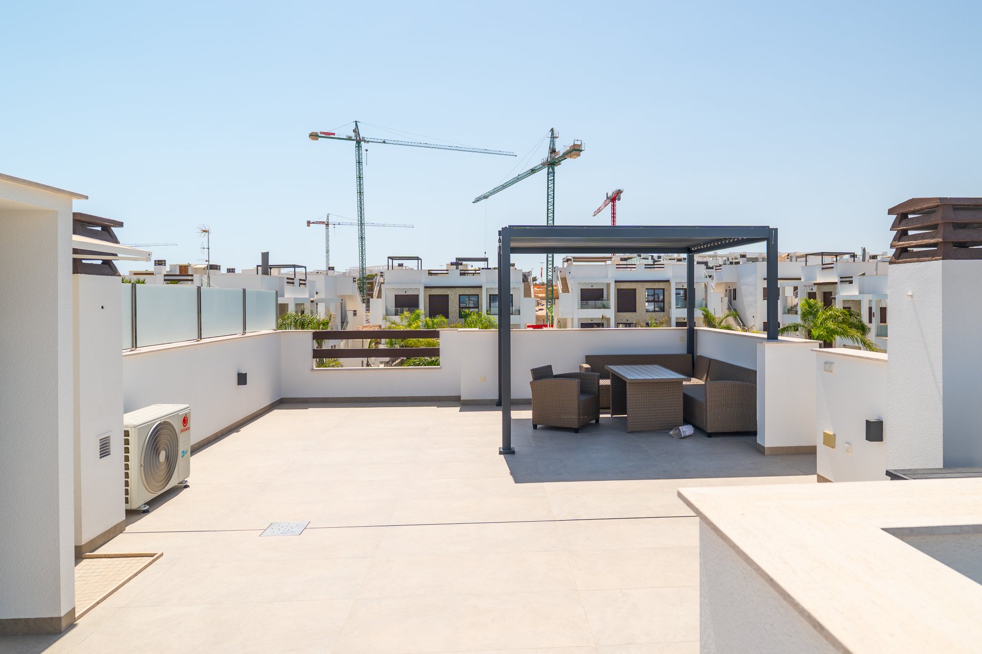 Short Term Rental - Upper-floor bungalow - Torrevieja - Costa Blanca South
