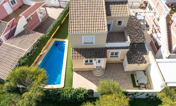 Detached villa · Resale - Pilar de la Horadada · Alicante · Spain