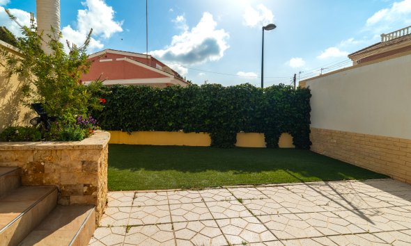 Detached villa · Resale - Pilar de la Horadada · Alicante · Spain