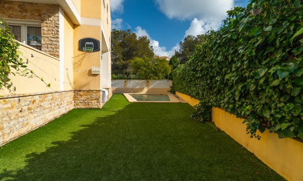 Detached villa · Resale - Pilar de la Horadada · Alicante · Spain