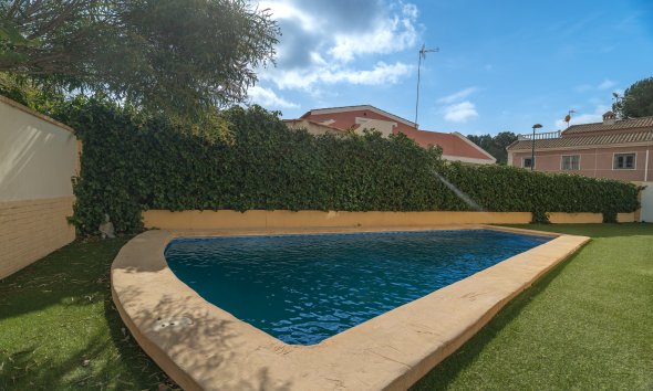 Detached villa · Resale - Pilar de la Horadada · Alicante · Spain