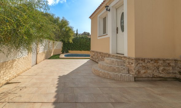 Detached villa · Resale - Pilar de la Horadada · Alicante · Spain