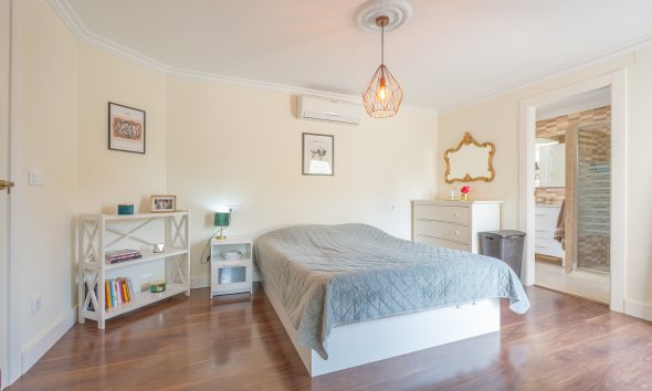 Detached villa · Resale - Pilar de la Horadada · Alicante · Spain