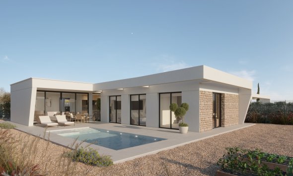 Detached in Hacienda del Alamo Golf