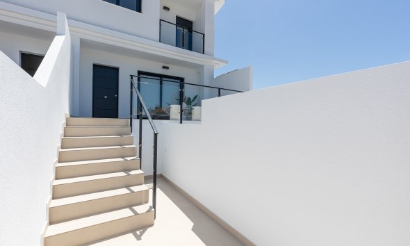 Semi-detached in Rafal