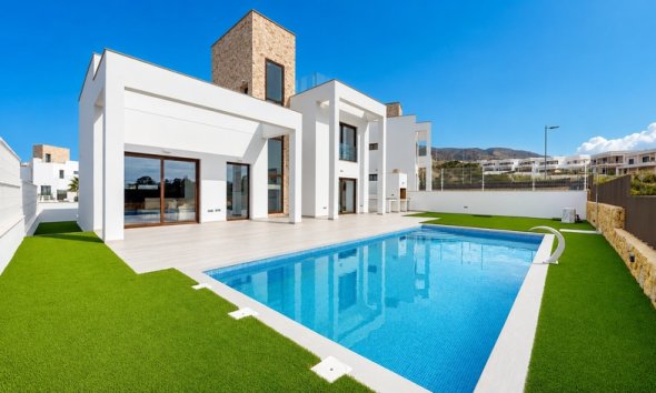 Detached in Finestrat