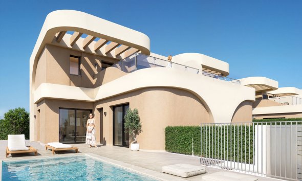 Detached in Daya Nueva