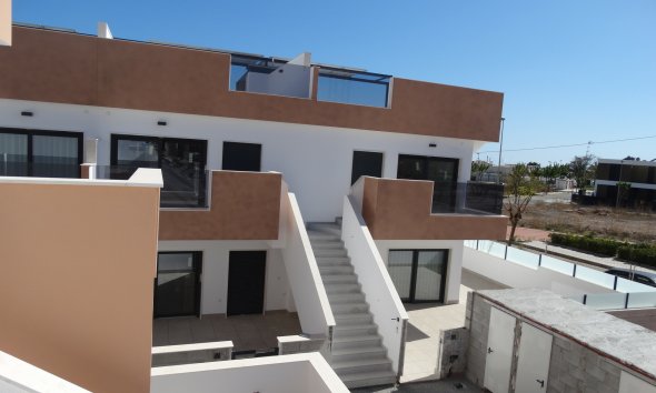 Bungalow (solarium) in Pilar de la Horadada