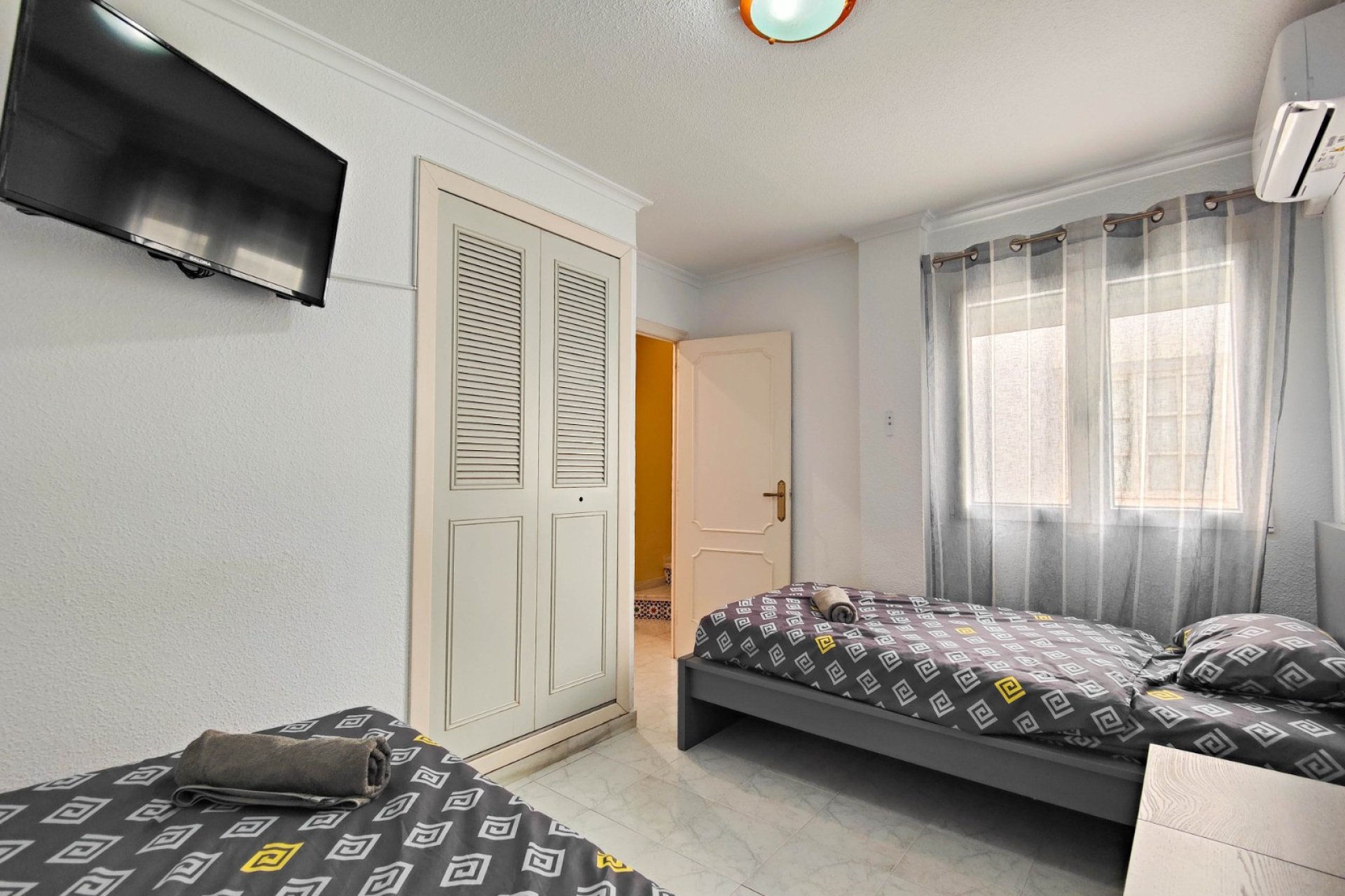 Odsprzedaż - Daszek - Torrevieja - Costa Blanca South