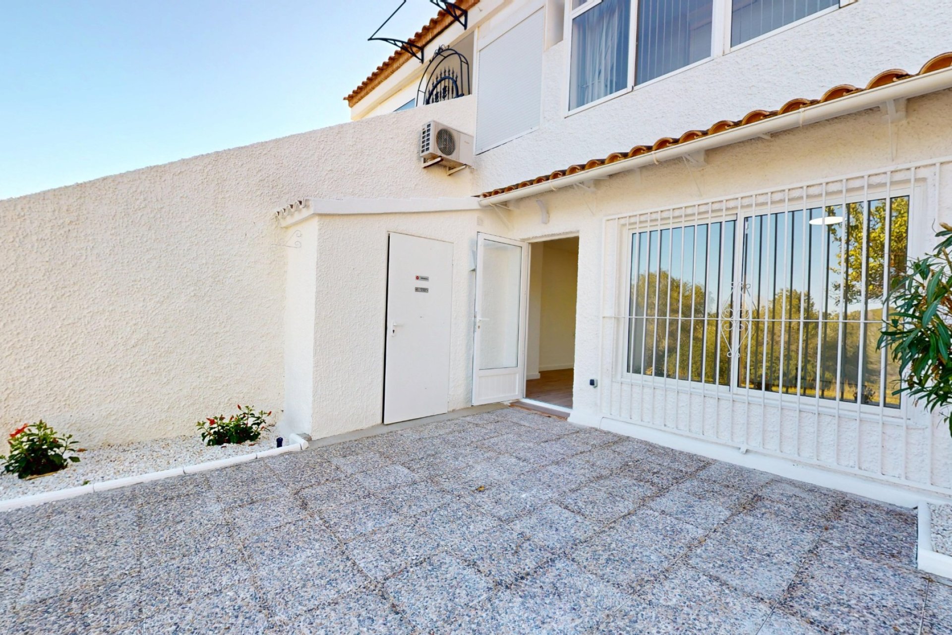 Reventa - Bungalow en planta baja - Orihuela Costa - Costa Blanca Sur