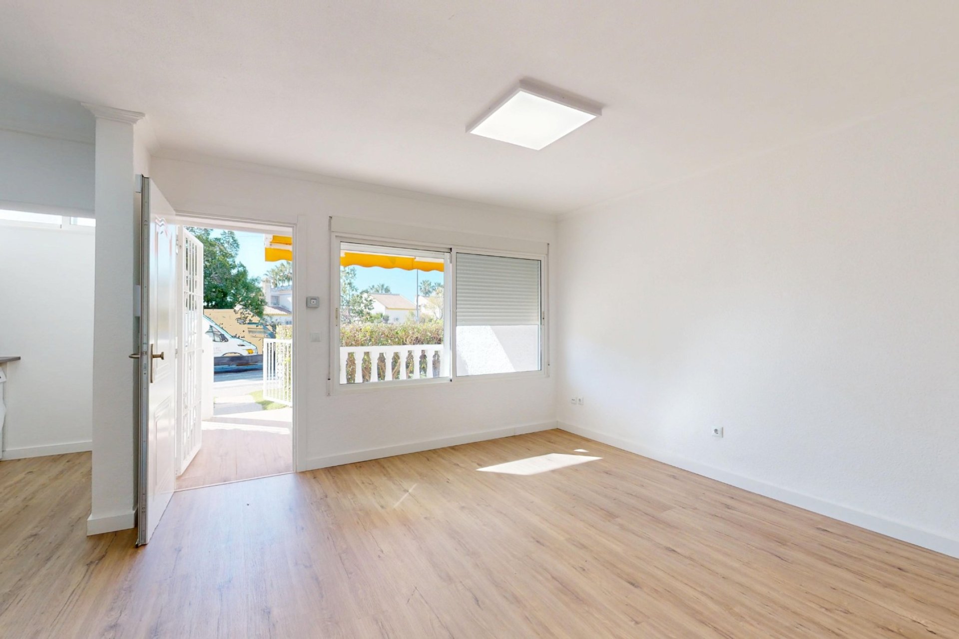 Reventa - Bungalow en planta baja - Orihuela Costa - Costa Blanca Sur