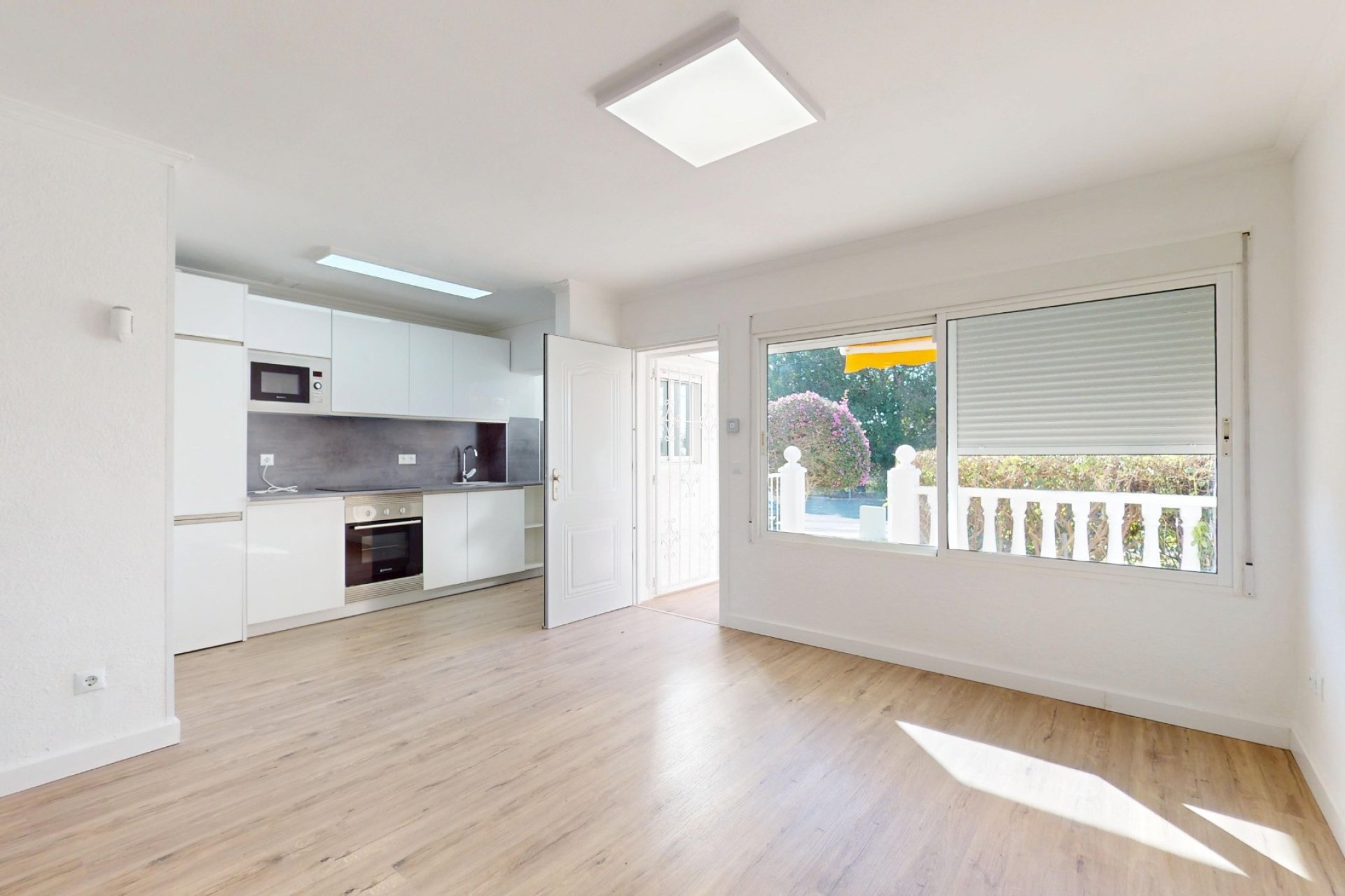 Reventa - Bungalow en planta baja - Orihuela Costa - Costa Blanca Sur