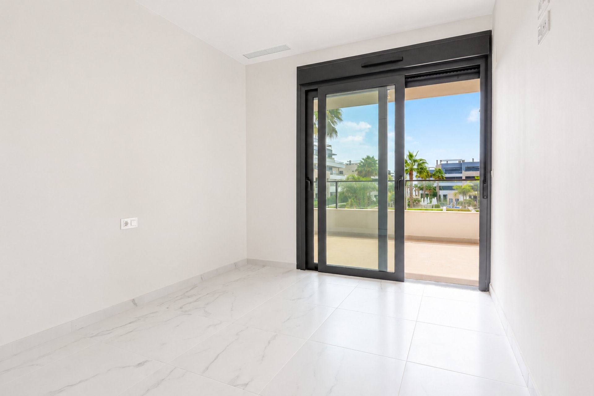 Resale - Apartment - Orihuela Costa - Costa Blanca South