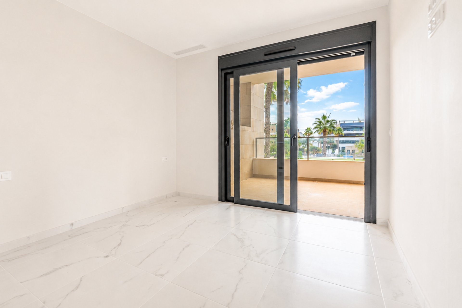 Resale - Apartment - Orihuela Costa - Costa Blanca South