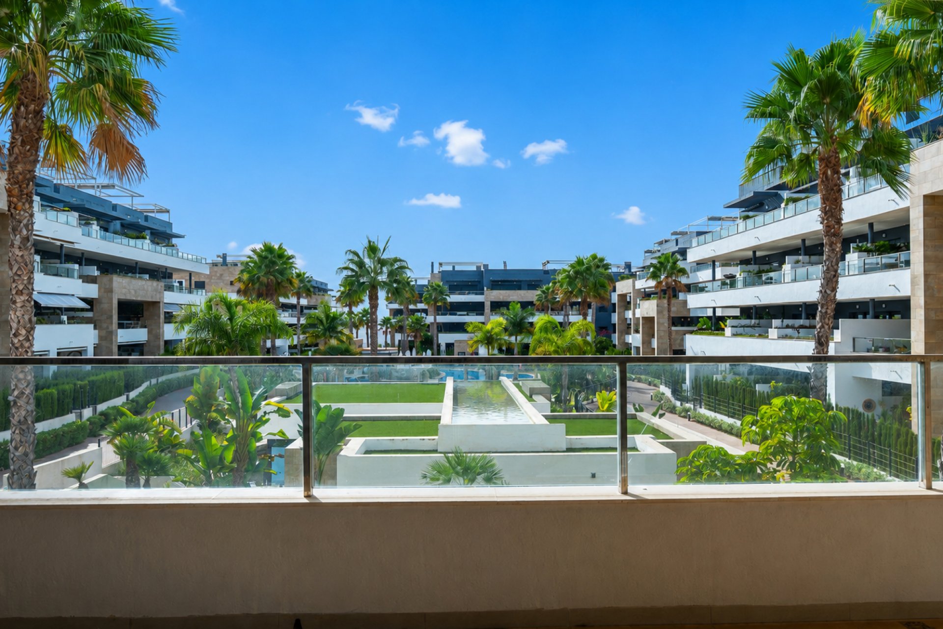 Resale - Apartment - Orihuela Costa - Costa Blanca South