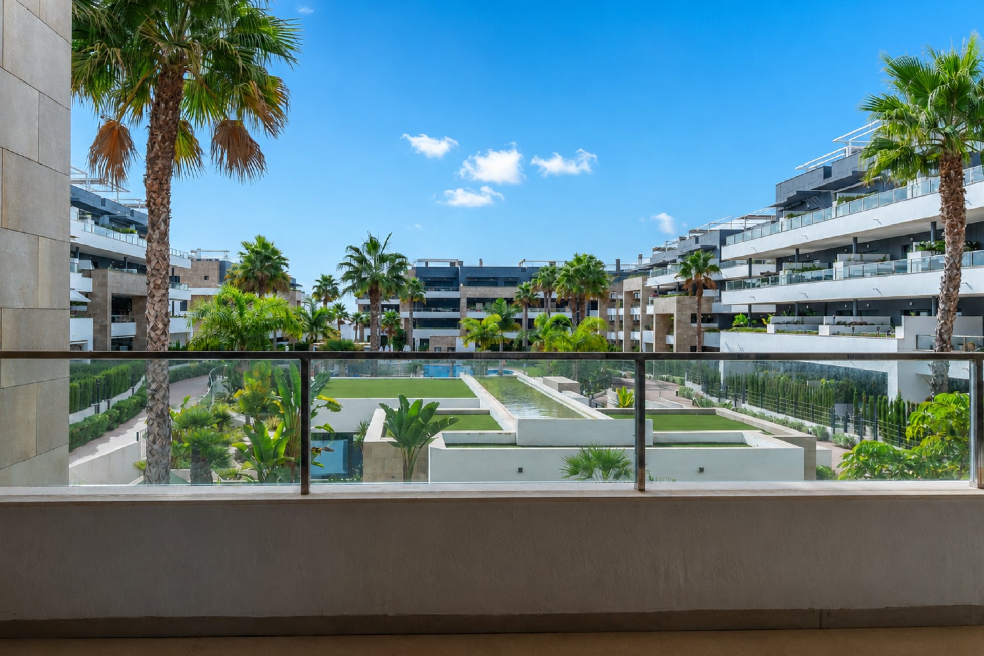 Resale - Apartment - Orihuela Costa - Costa Blanca South