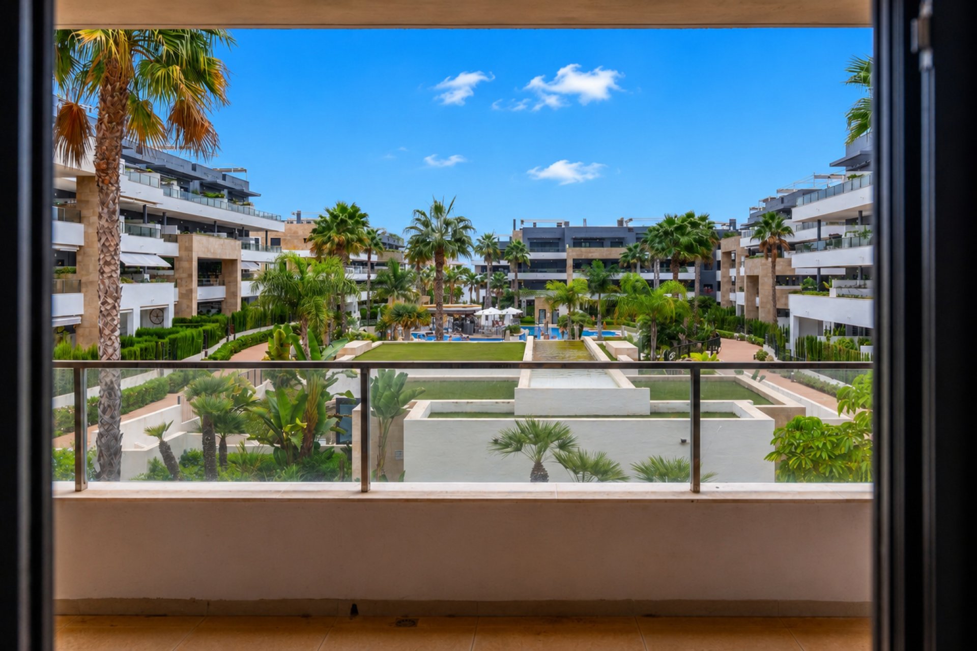 Resale - Apartment - Orihuela Costa - Costa Blanca South