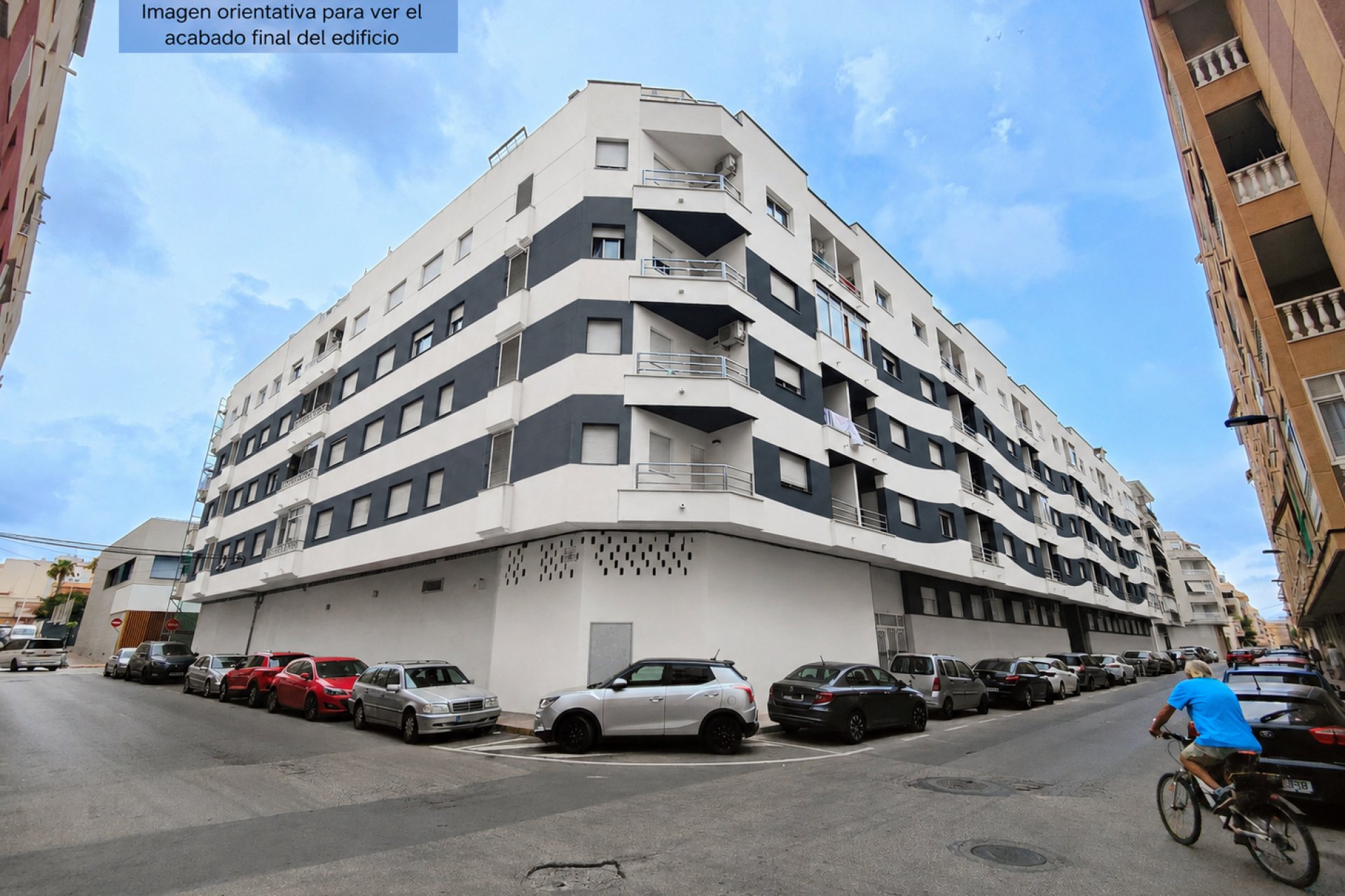 Resale - Commercial premises - Torrevieja - Costa Blanca South