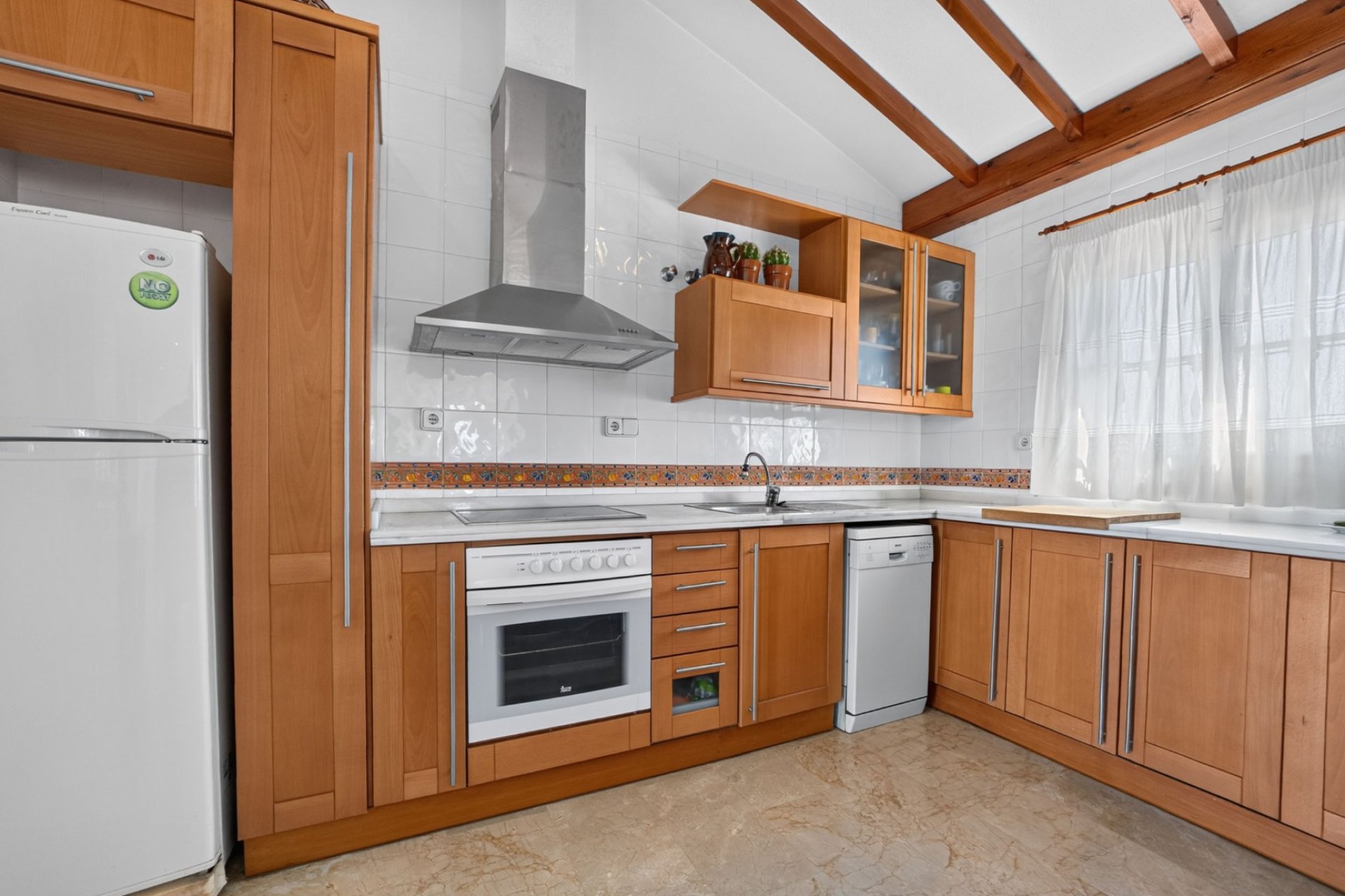 Resale - Villa - Orihuela Costa