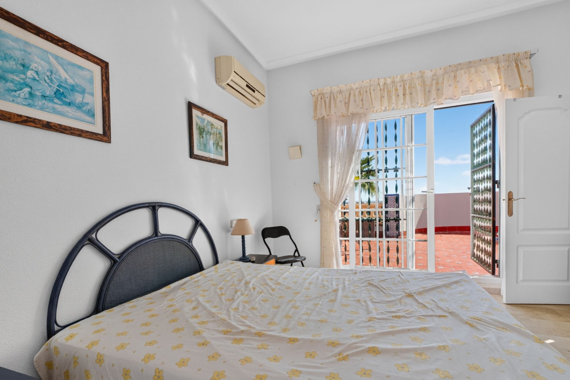 Resale - Villa - Orihuela Costa