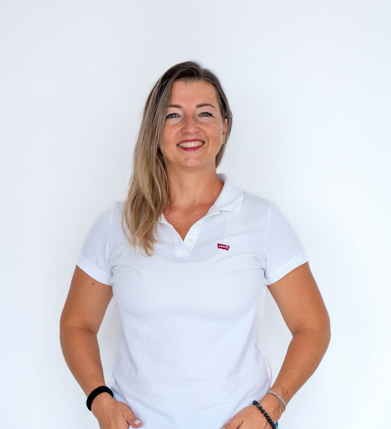 Company 1 - International experience and advice